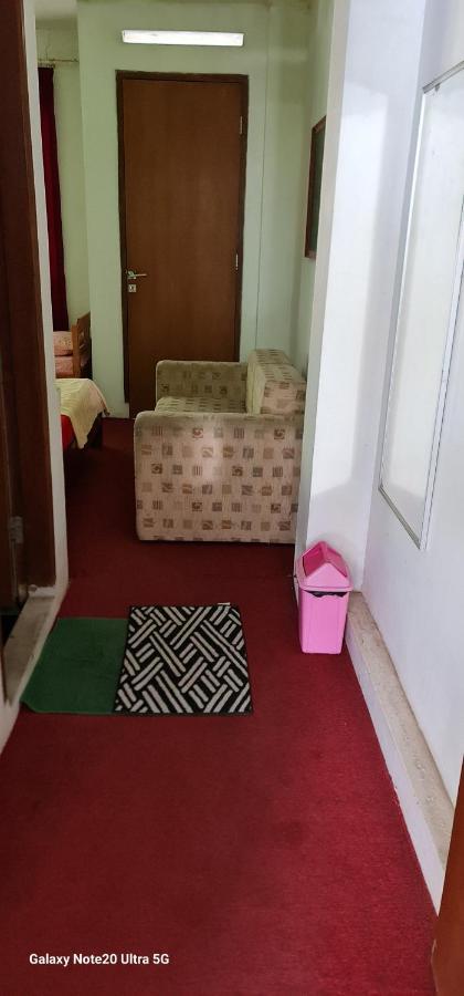 Homestay Triniti Lembang Exteriör bild