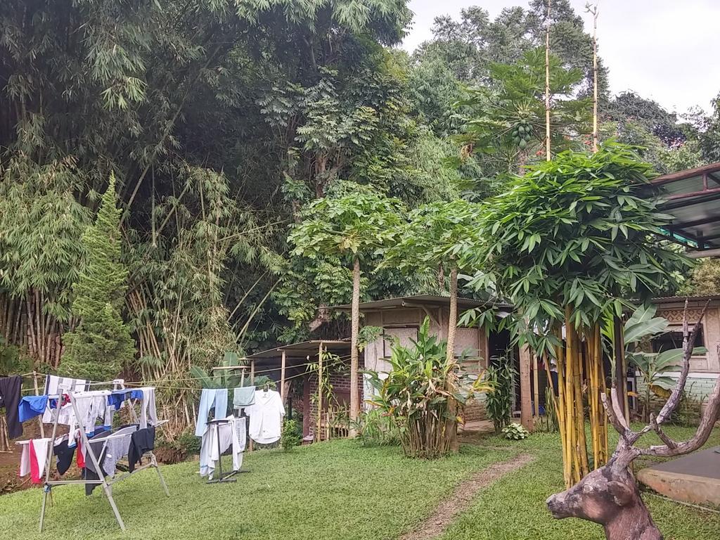 Homestay Triniti Lembang Exteriör bild