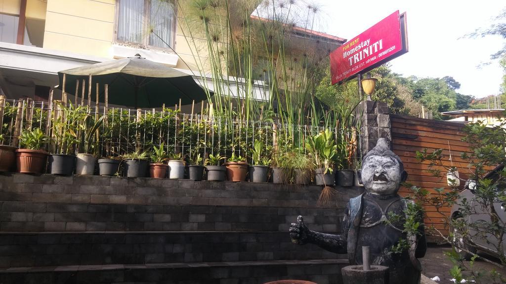 Homestay Triniti Lembang Exteriör bild
