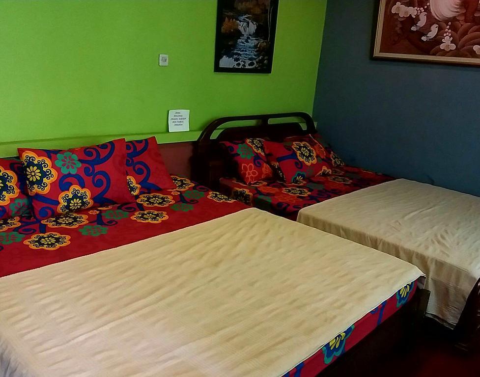 Homestay Triniti Lembang Exteriör bild