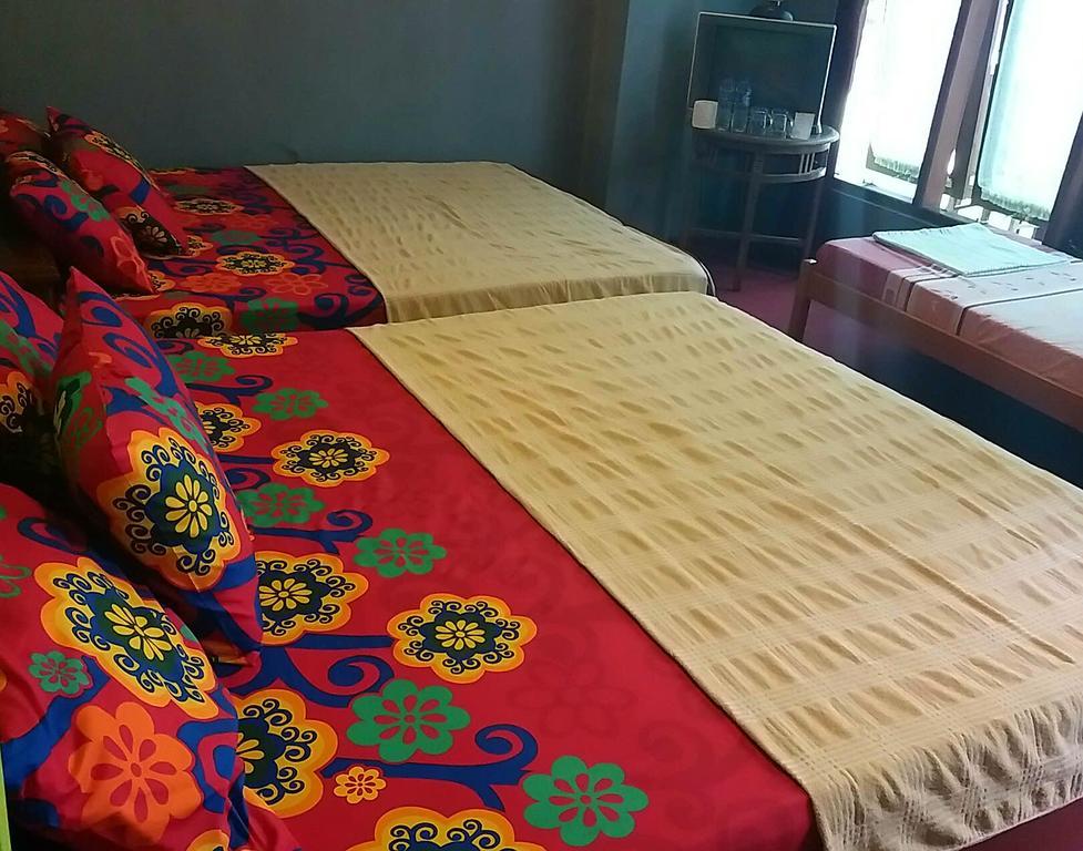 Homestay Triniti Lembang Exteriör bild