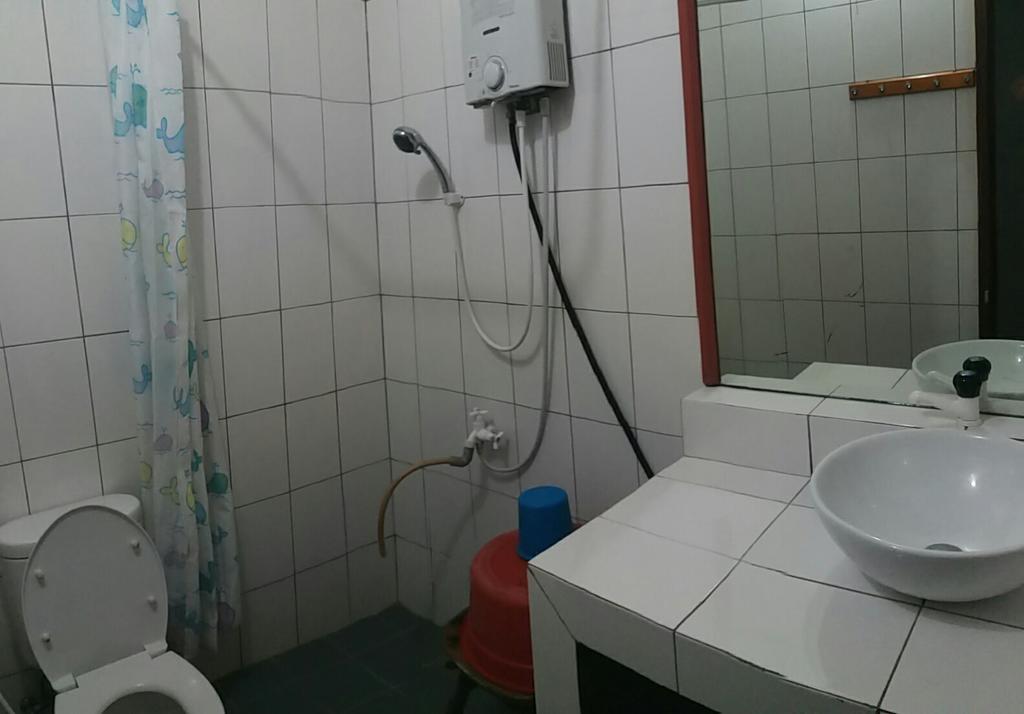 Homestay Triniti Lembang Exteriör bild