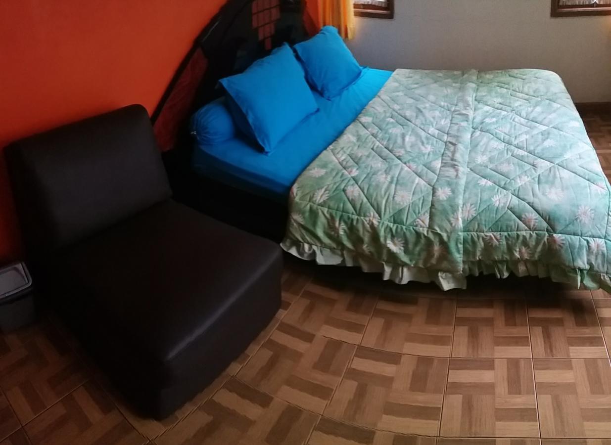 Homestay Triniti Lembang Exteriör bild
