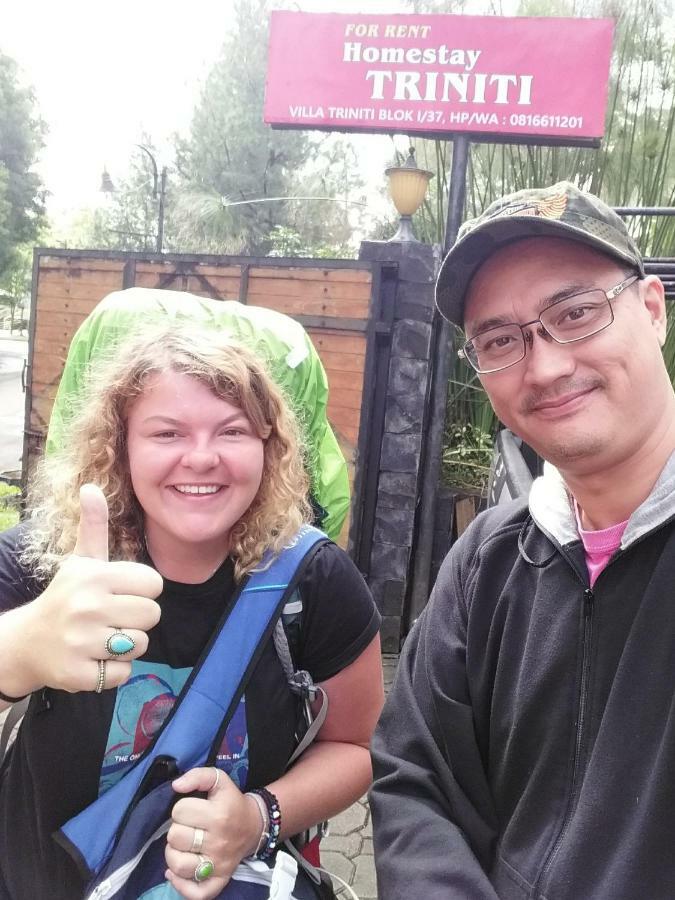 Homestay Triniti Lembang Exteriör bild